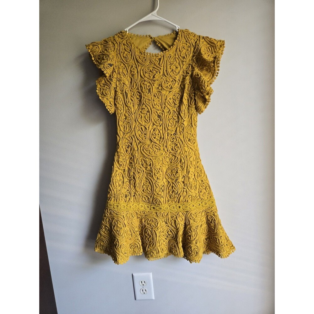 Fabrik Size M Gold Dress Lace Crochet Flutter Hem & Cap Sleeve Back Cutout